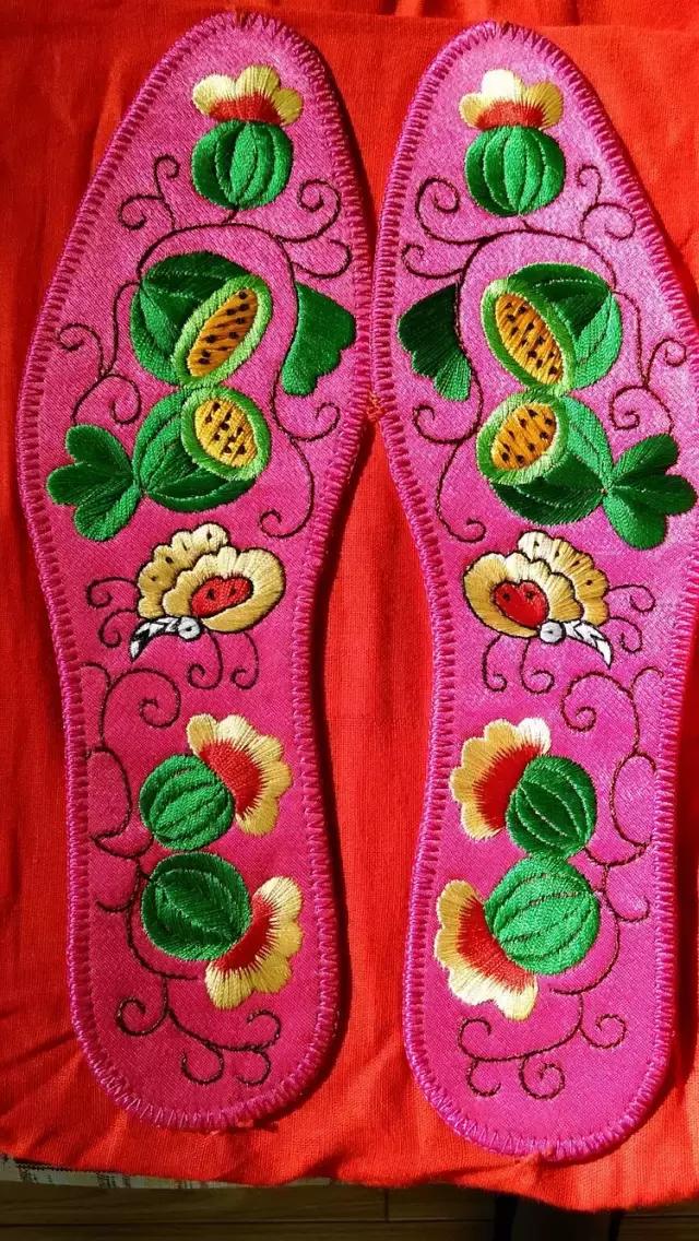 刺绣鞋垫图案大全详细图,惊艳绝伦刺绣鞋垫欣赏