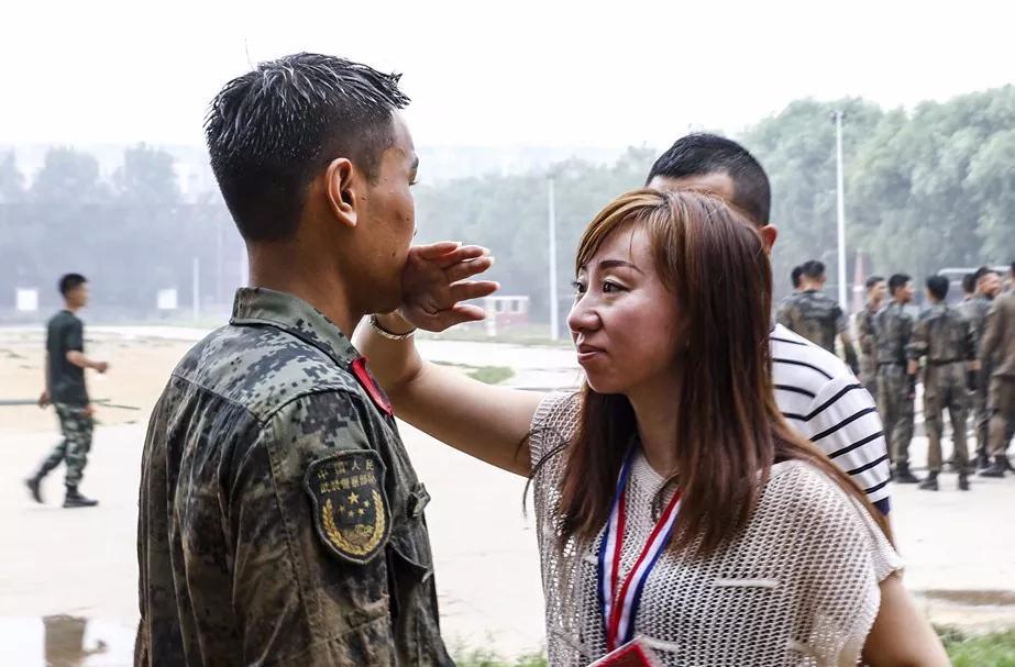 军人家属医疗免费只限军队医院吗,2022军人父母免费医疗细则