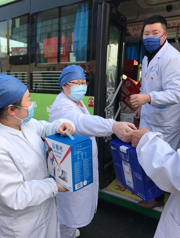 驰援武汉物资感动视频,驰援武汉医疗物资感动视频