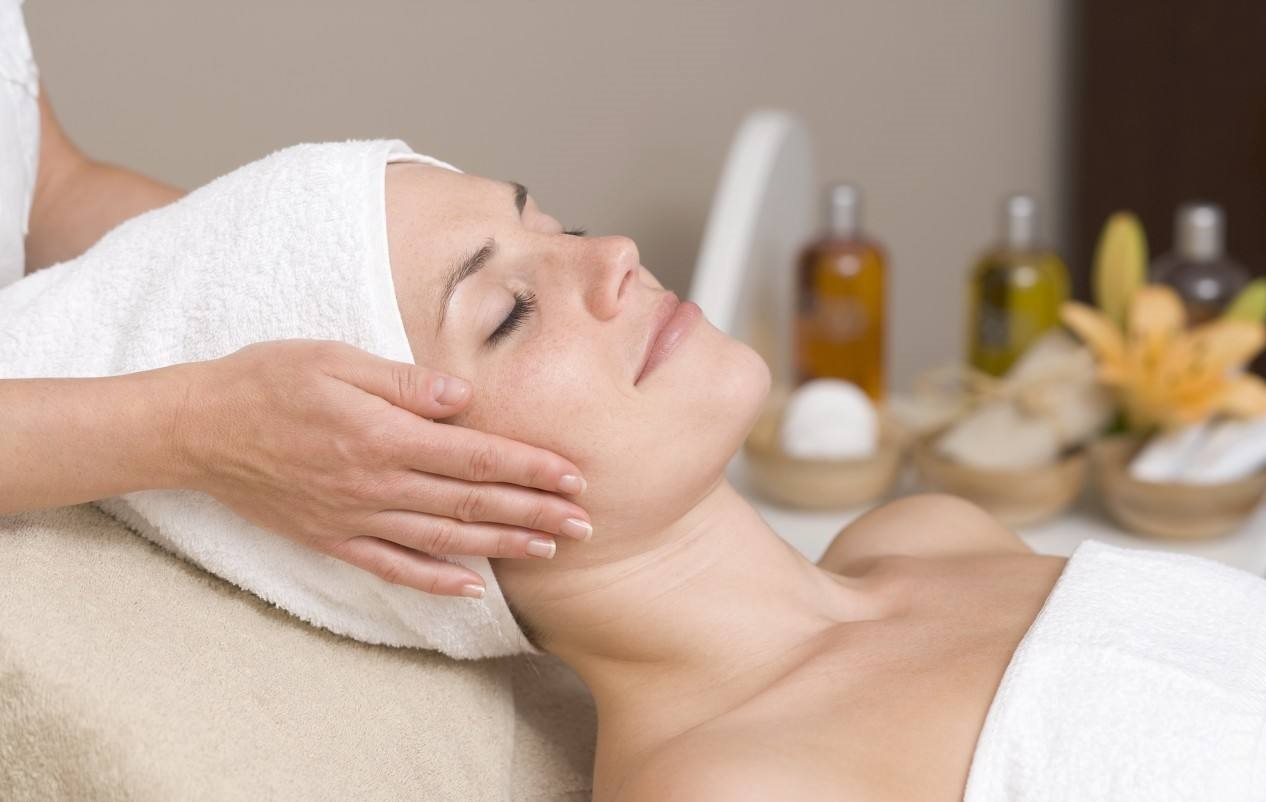 「丽皙白美肤转发送礼」做好角质层护理工作，让护肤效果事半功倍！