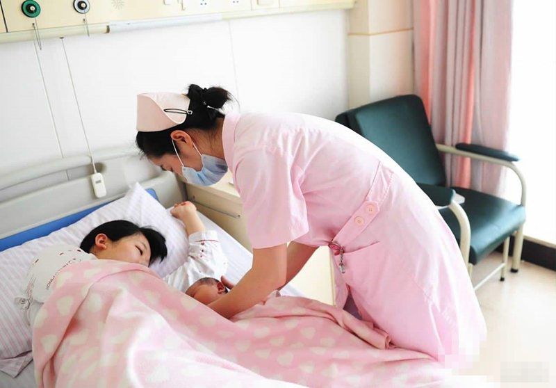 刚生完孩子便秘怎么快速改善,刚出生妈妈便秘怎么解决