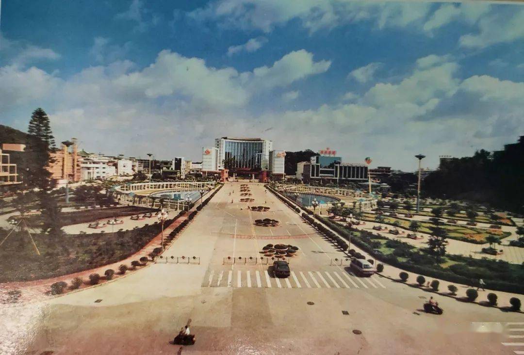 鐑按鍣ㄨ涓氱幇鐘朵笌鍓嶆櫙,鐑按鍣ㄨ涓氱幇鐘跺拰鍓嶆櫙