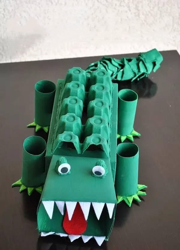 怎么能给孩子做纸箱玩具,变废为宝的学习玩具