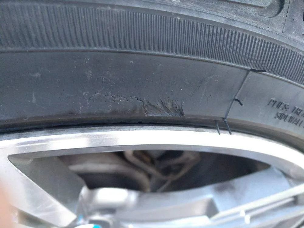 在途虎换轮胎贵还是便宜,途虎换轮胎到底便宜多少