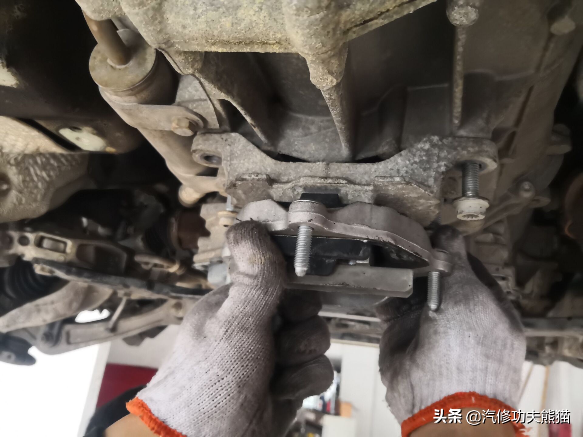 十年的奥迪q5维修,10年奥迪q5烧机油能解决吗