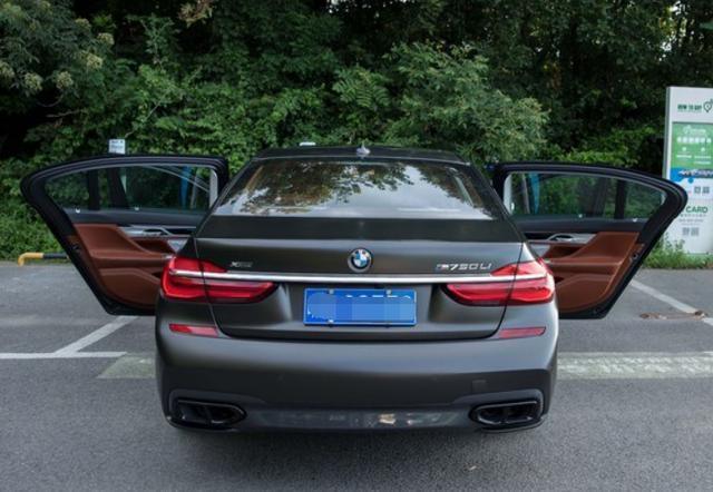 宝马六系gt跟宝马七系730新款,新宝马7系730有什么问题