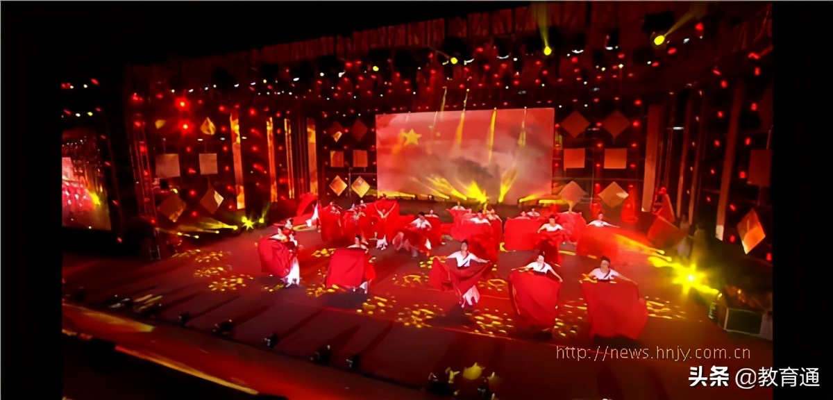 湘潭江声实验学校表演,湘潭江声实验学校2023艺术节回放