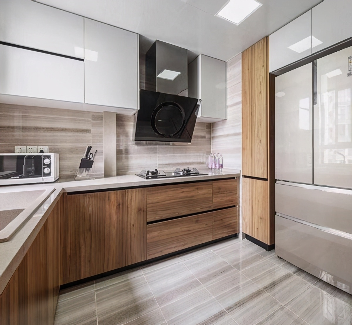 厨房装修最简单实用方法,厨房装修最简单的方法