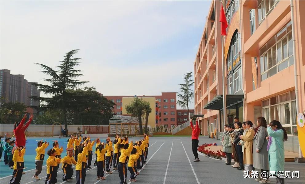 幼儿园健康领域体育游戏,幼儿园线上健康体育运动游戏