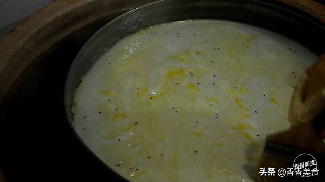 网传一天卖1000碗的米皮店，我们忍不住好奇心测了测