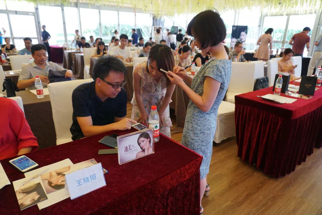 速美时代美容美甲美妆体验馆,速美时代美甲美睫店优惠