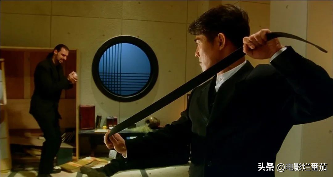 向华强投资李连杰电影,李连杰向华强利智