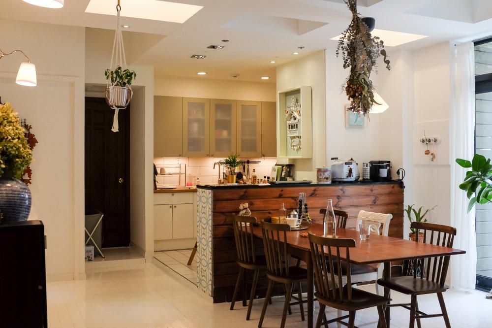 160㎡一层带地下室，水电墙砖韩国夫妻全自己干，10万块完工