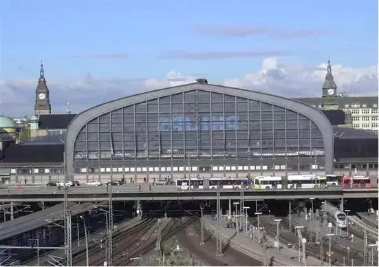 闀滃ご涓嬬殑寰峰啗,鍟嗗懆涓撴爮