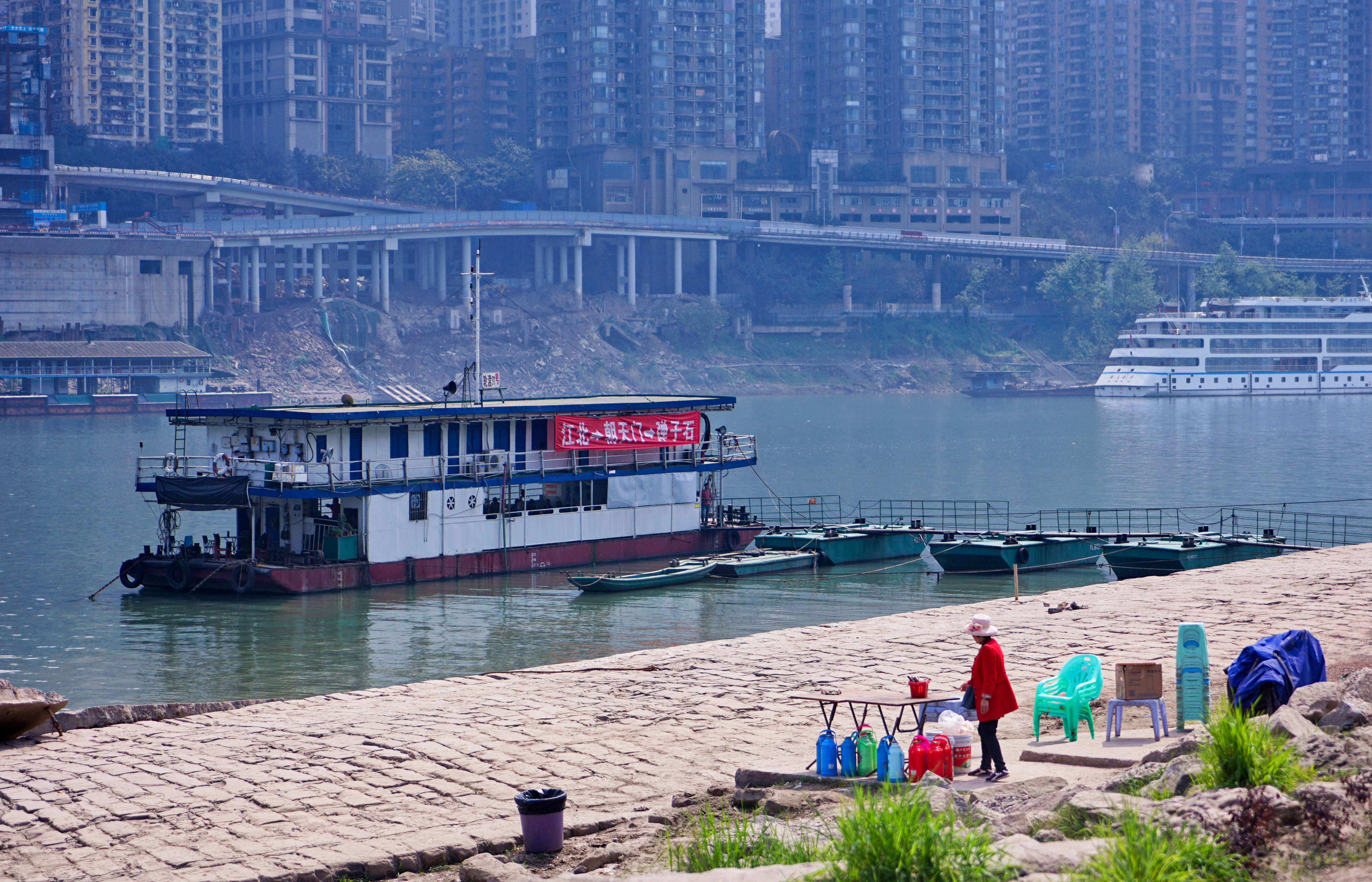 重庆朝天门7号码头经典游,重庆怀旧轮渡最佳路线