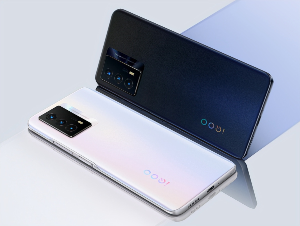 既能带动游戏续航又好的手机,屏幕大续航长玩游戏性价比高手机