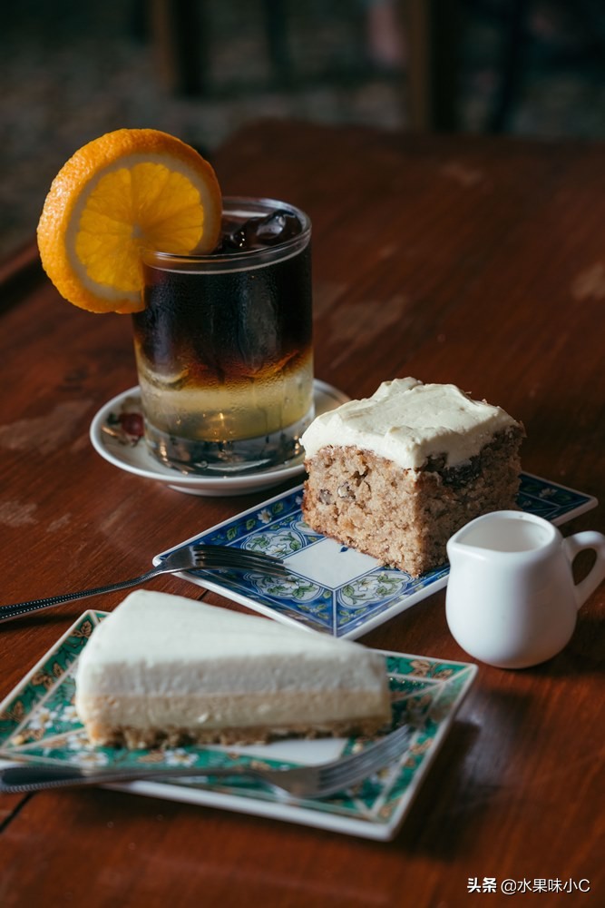 在曼谷中药咖啡店，寻找中泰混血的生活样貌。