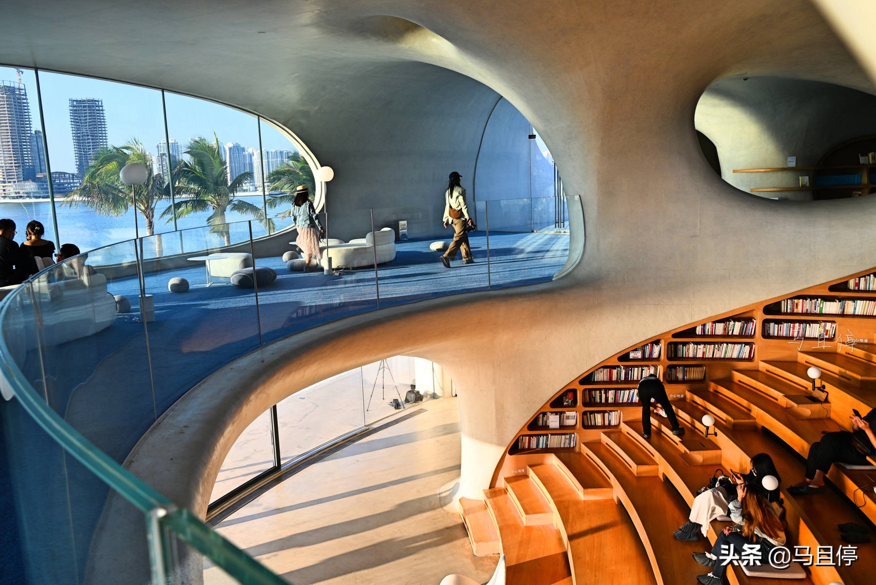 海口云洞图书馆点评,海口云洞图书馆感受