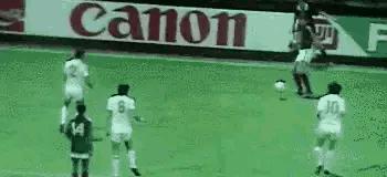 世界足坛目前十大巨星第一名,世界足坛历史十大巨星