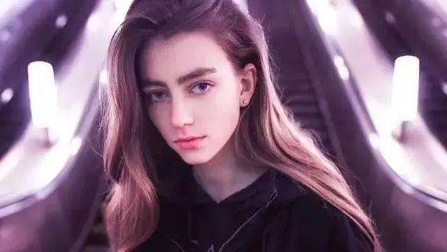 极度自私的人的特点,极度自私人格特点