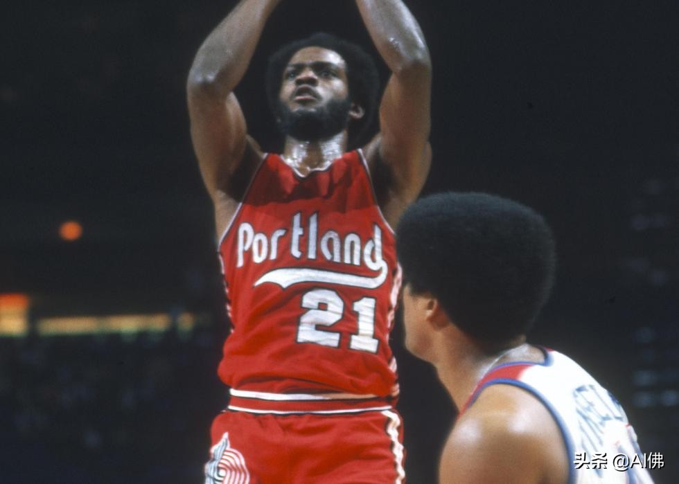 有nba标志的nba球衣,以前nba和现在nba哪个好看