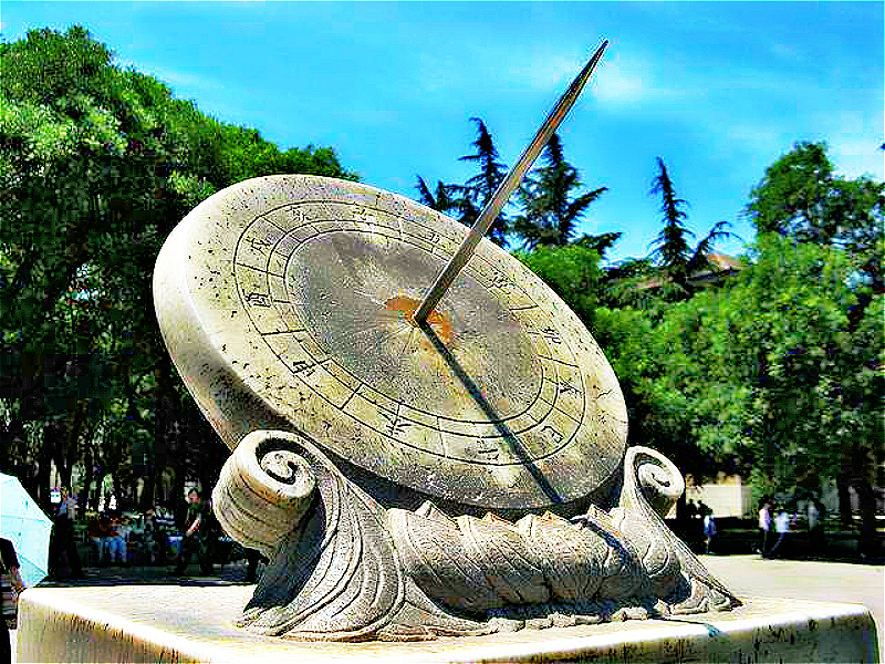 古人如何用漏壶计算时间,水壶中的水给壶底的压强