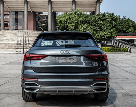 2022奥迪q345tfsiquattro,奥迪q3全时四驱与q5适时四驱