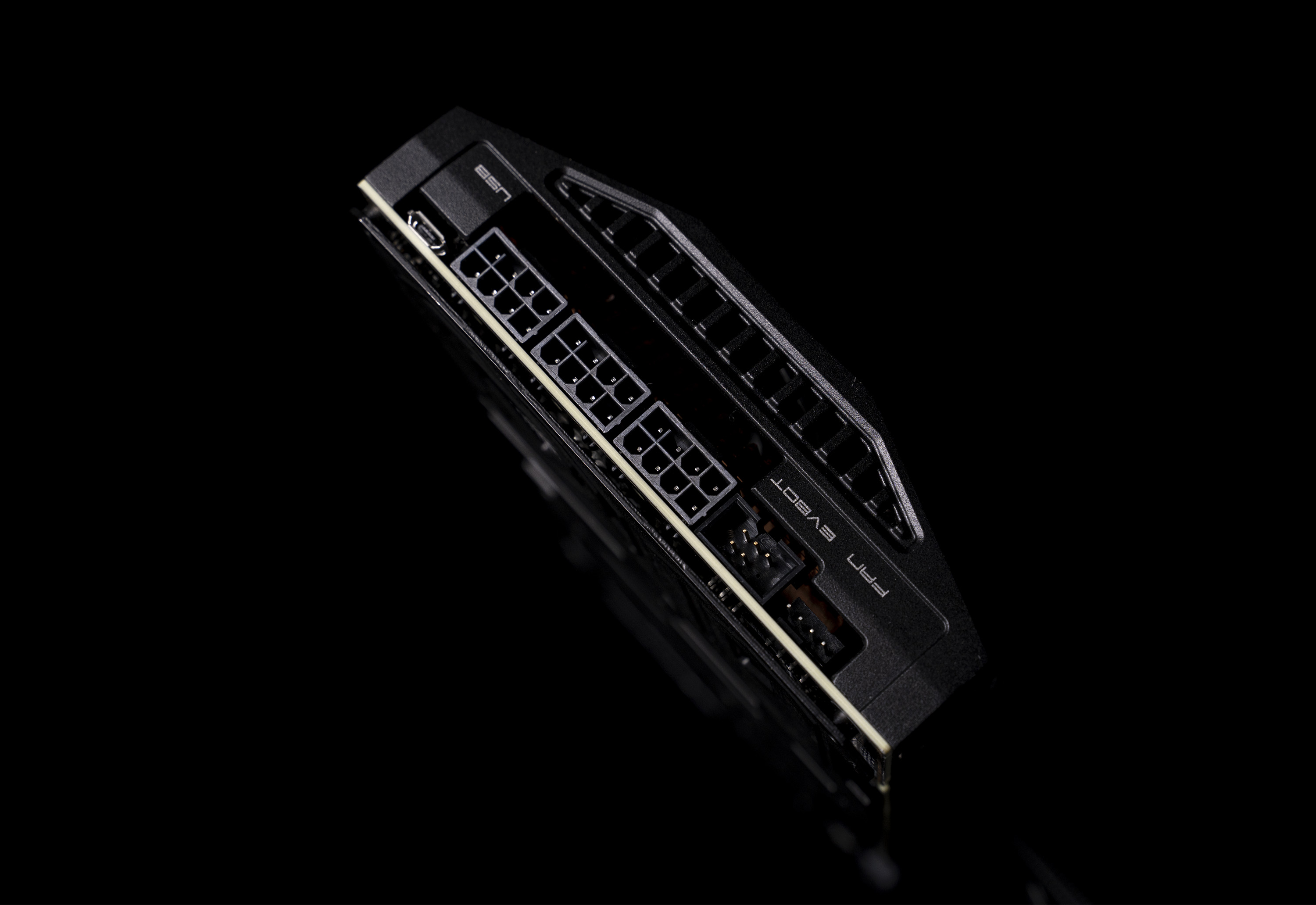 联力鬼斧机箱装机配件推荐,联力鬼斧机箱安装视频