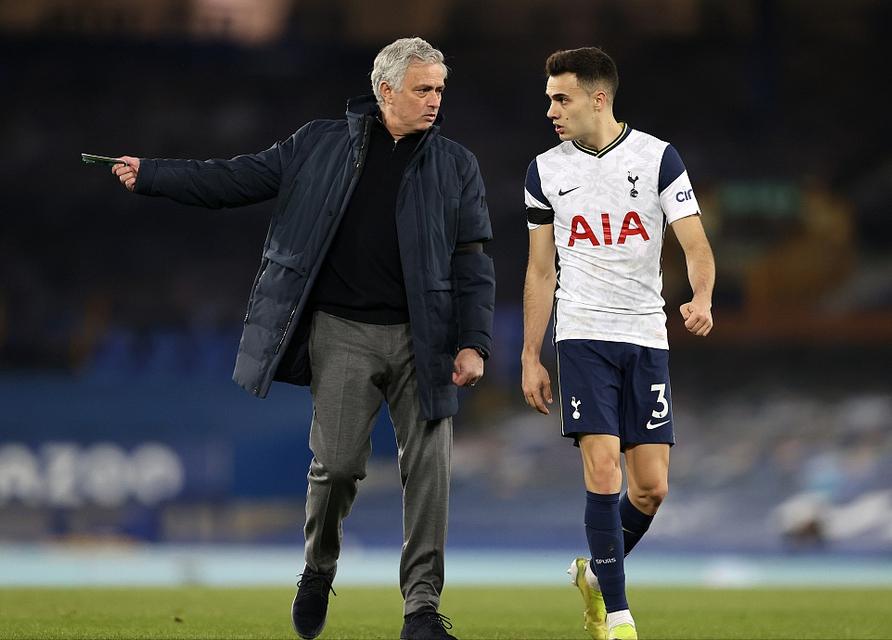 穆里尼奥评价热刺困境,狂人穆里尼奥在热刺会取得成功吗