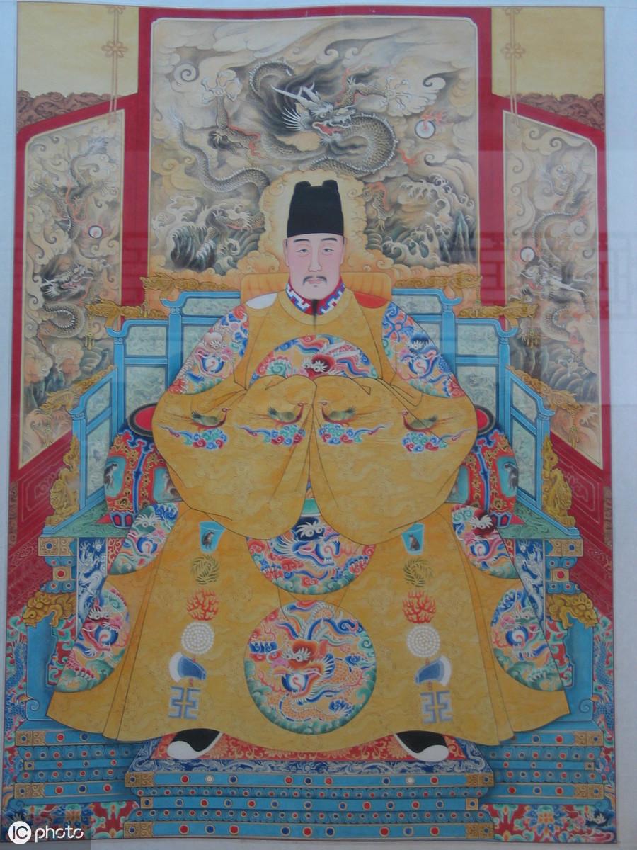 男不养猫女不养狗是什么道理呀,男不养猫女不养狗的真正原因简短