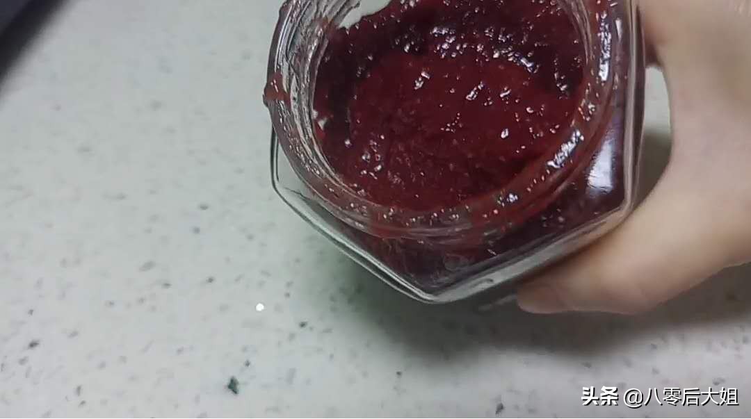 草莓酱怎么样才好吃,草莓酱能不能自己在家做