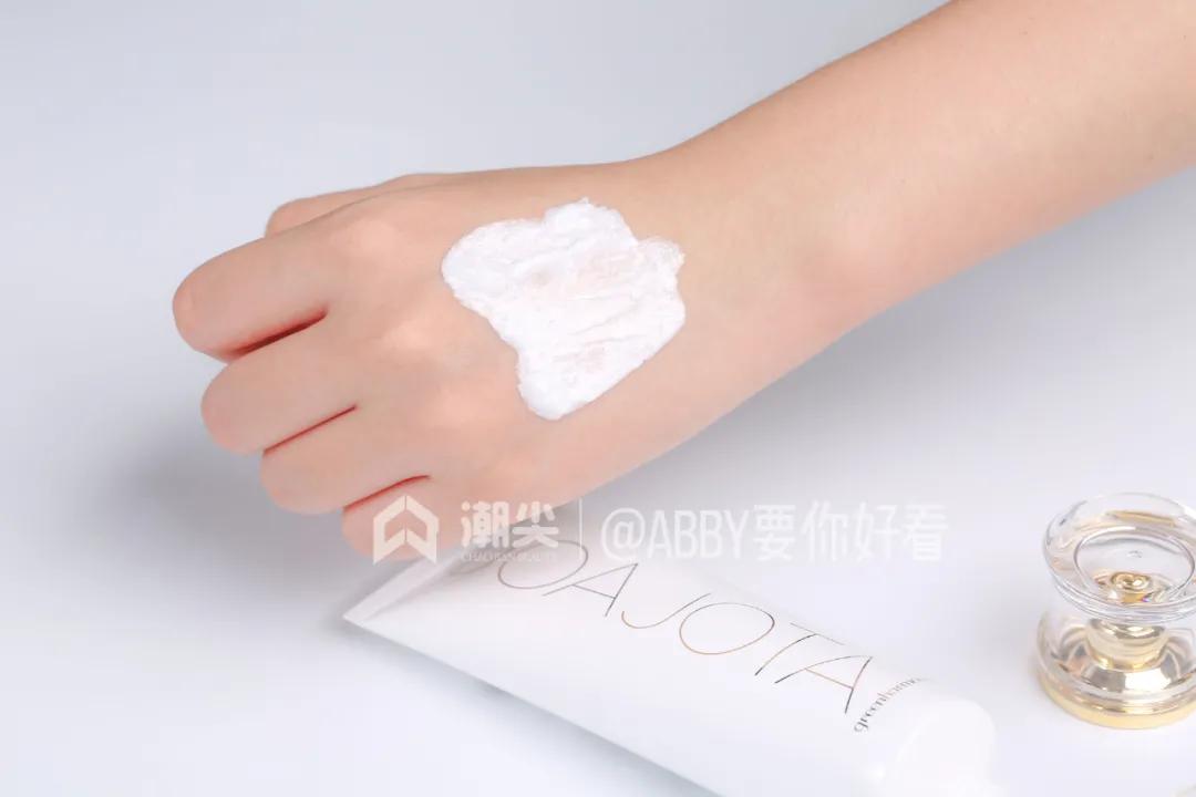 隐藏款改善黑头洗面奶,用完不长黑头和扩大毛孔的洗面奶