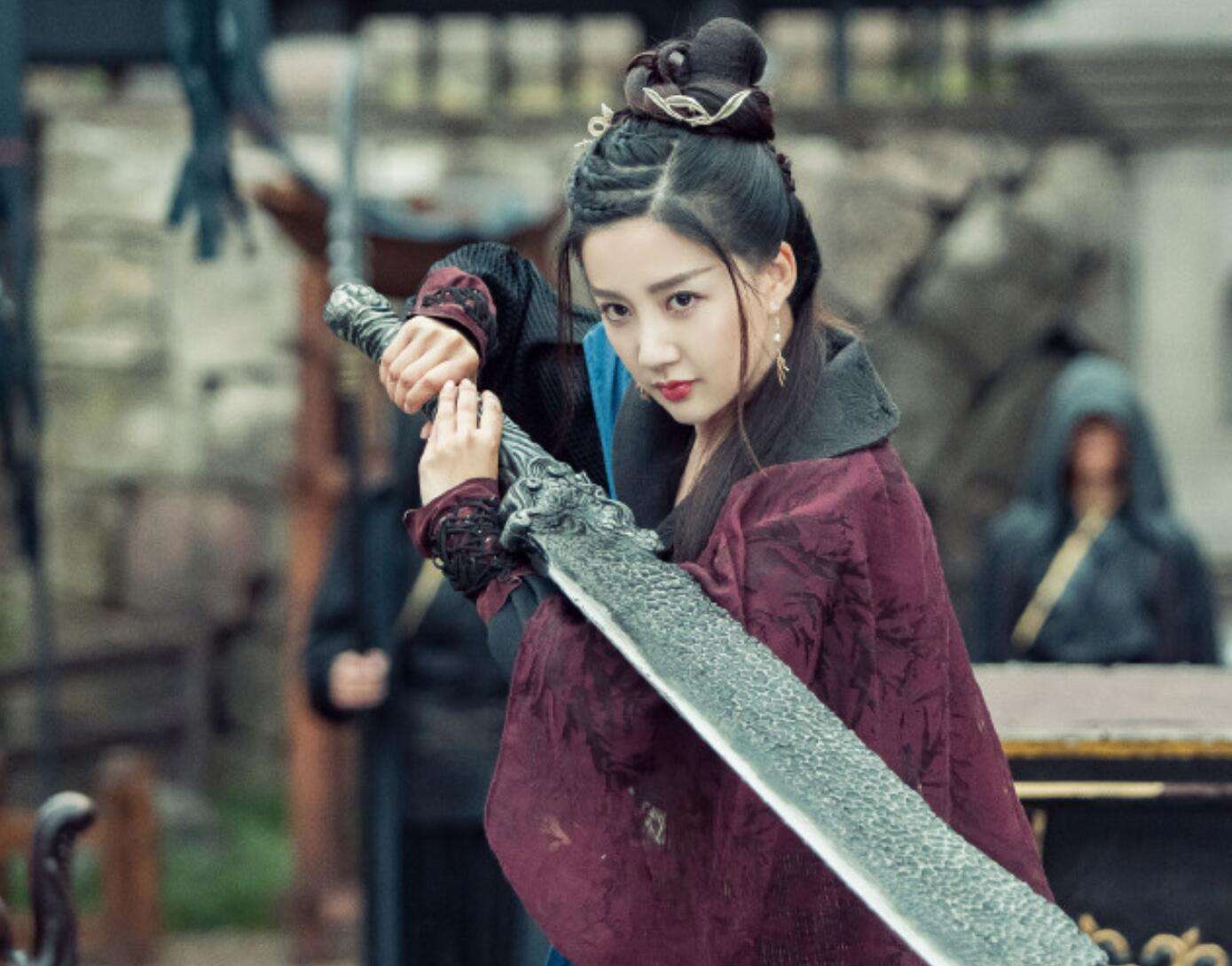 倚天屠龙记殷野王殷素素,殷素素殷野王兄妹感情好吗