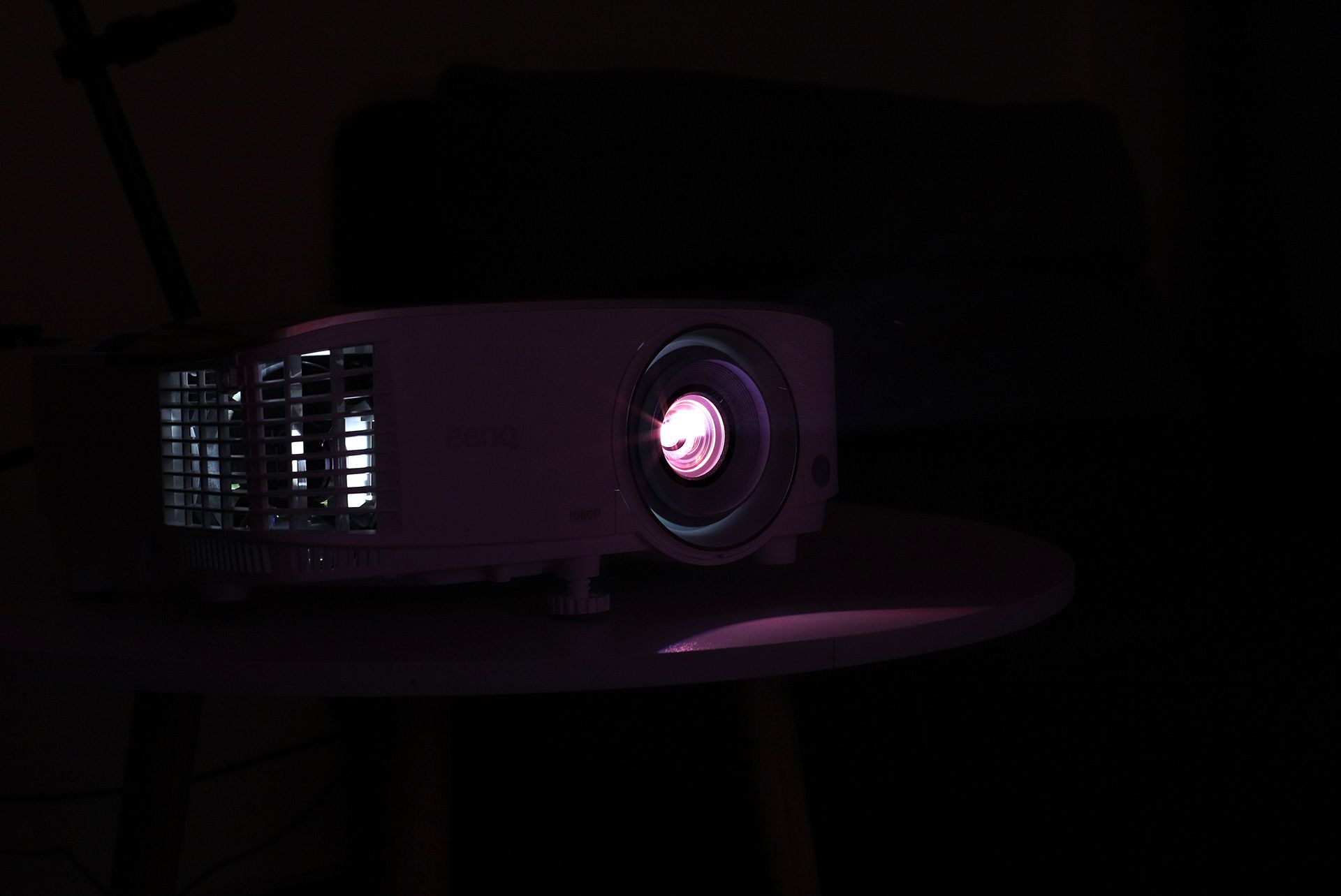 明基投影仪i707wifi,明基投影仪i707真实评测