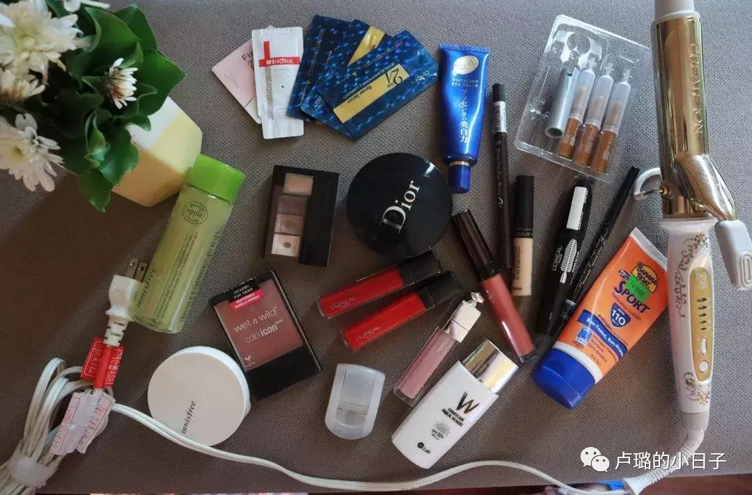 化妆包外出随身携带不透明,出门旅行化妆包推荐