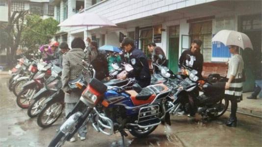 派出所迅速找回被盗摩托车,怎么拿回被偷的摩托车