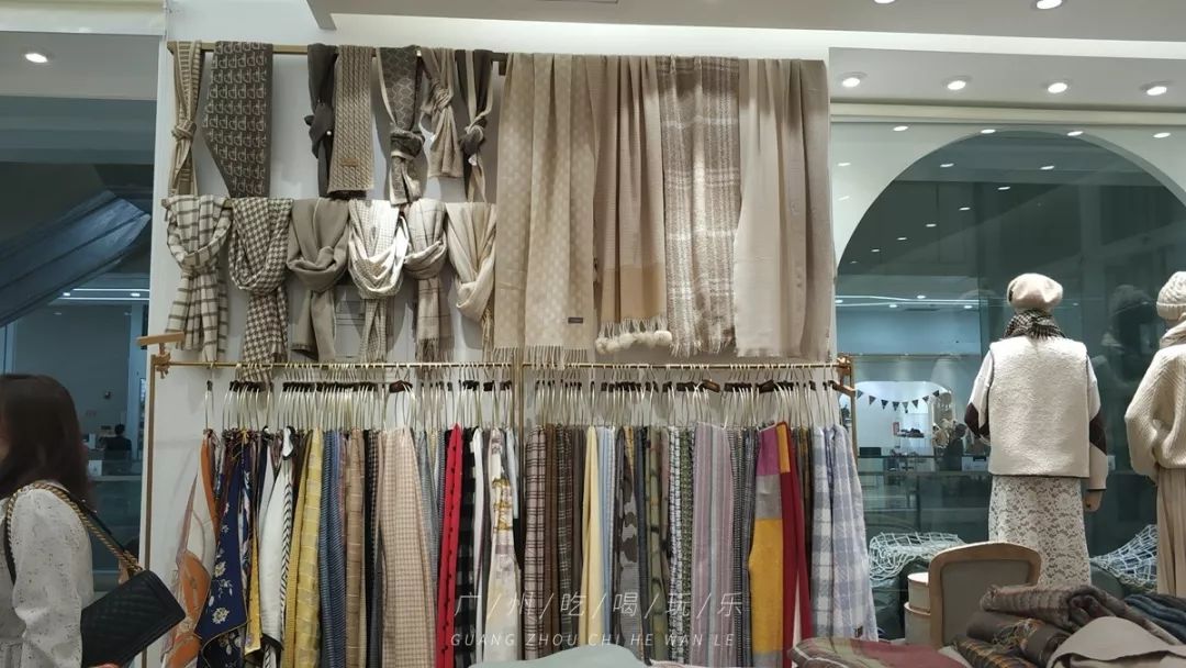 韩国东大门服装批发甜美风格专卖,韩国东大门服装在哪里买