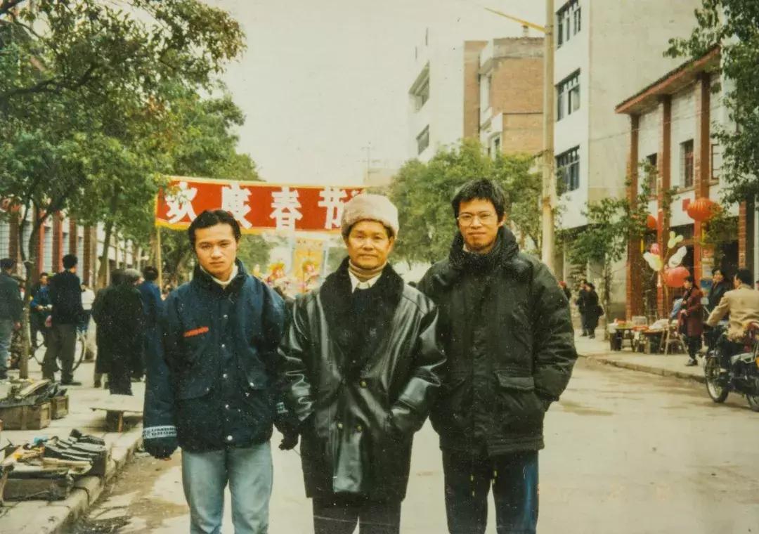 四个春天老人,四个春天里的父母