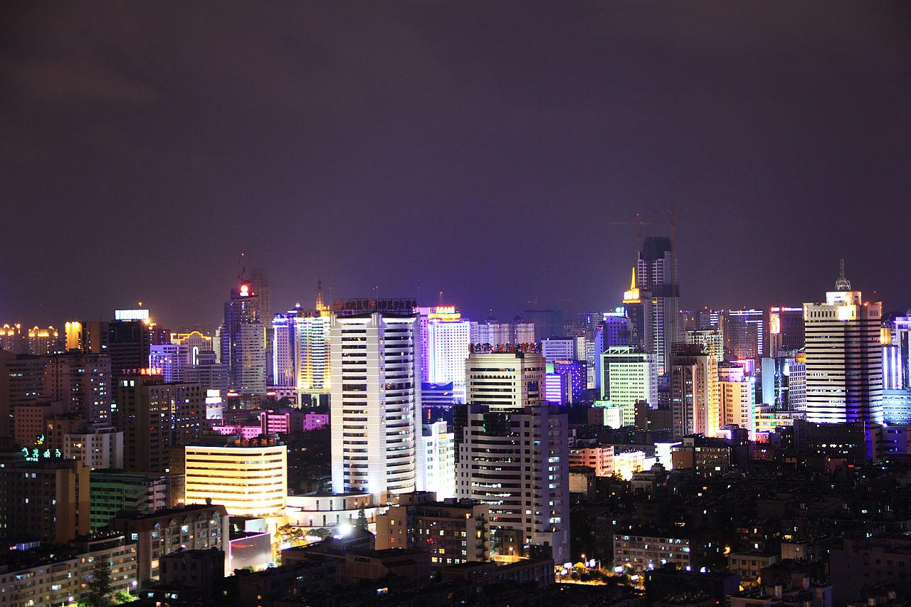 武汉和昆明哪个城市潜力大,贵阳和昆明哪个更有发展潜力