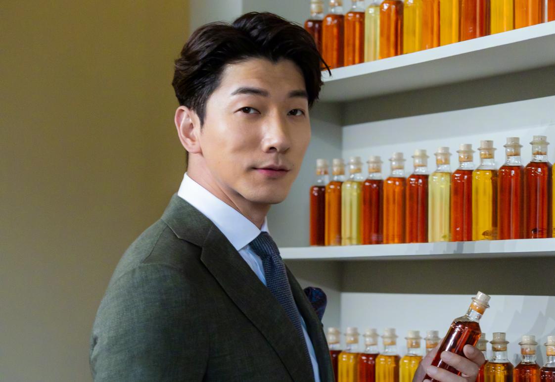 张亮受伤,张亮忠脚崴