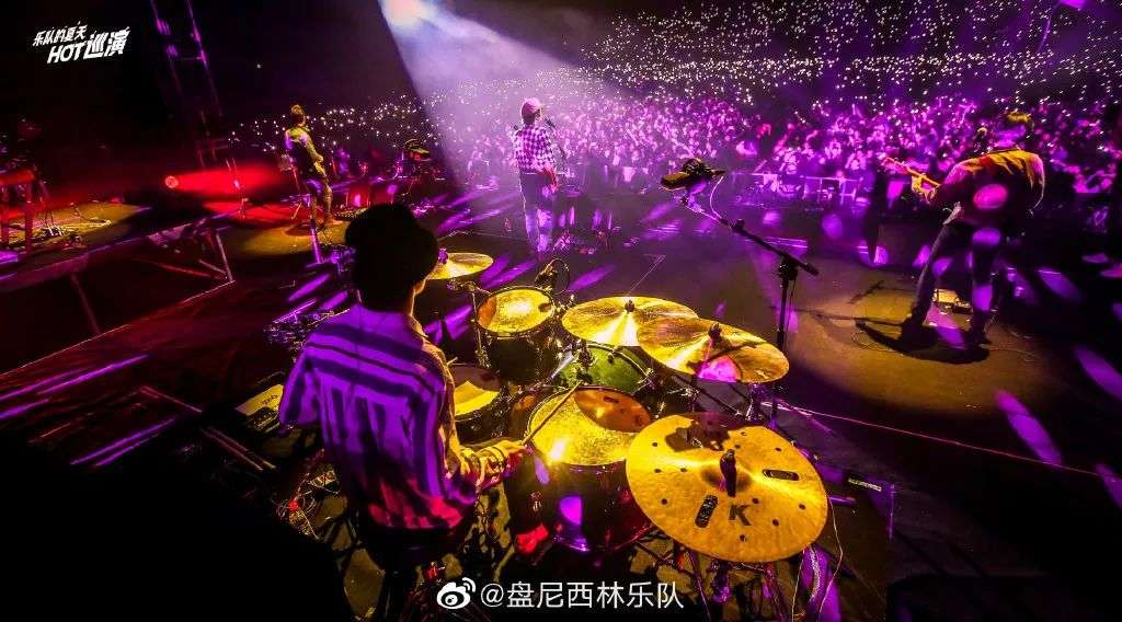 偶像公司的乐队生意,偶像公司赚钱