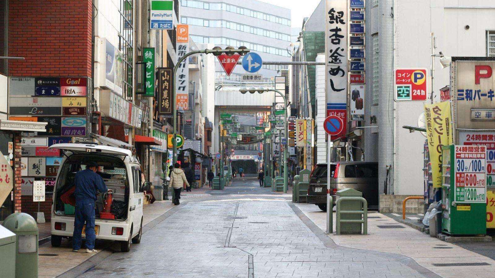 日本夫妻和中国夫妻的区别,同为女人为啥差别那么大呢