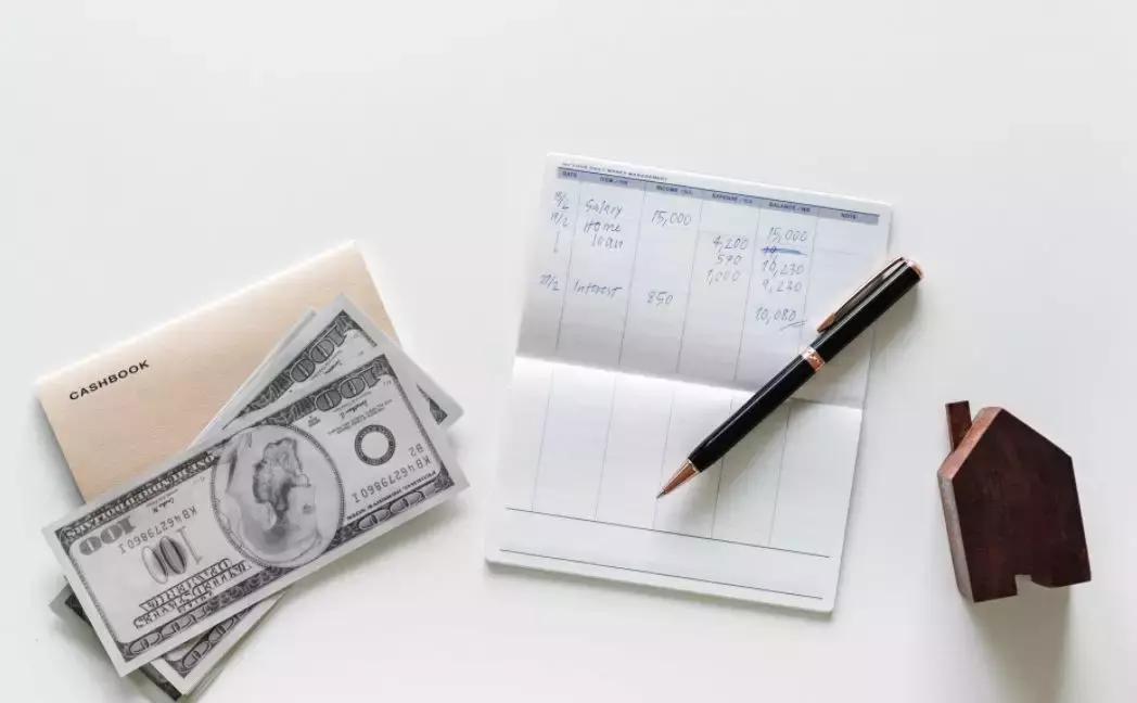 及贷、小黑鱼强收砍头息路被堵现金贷搭售保险被叫停