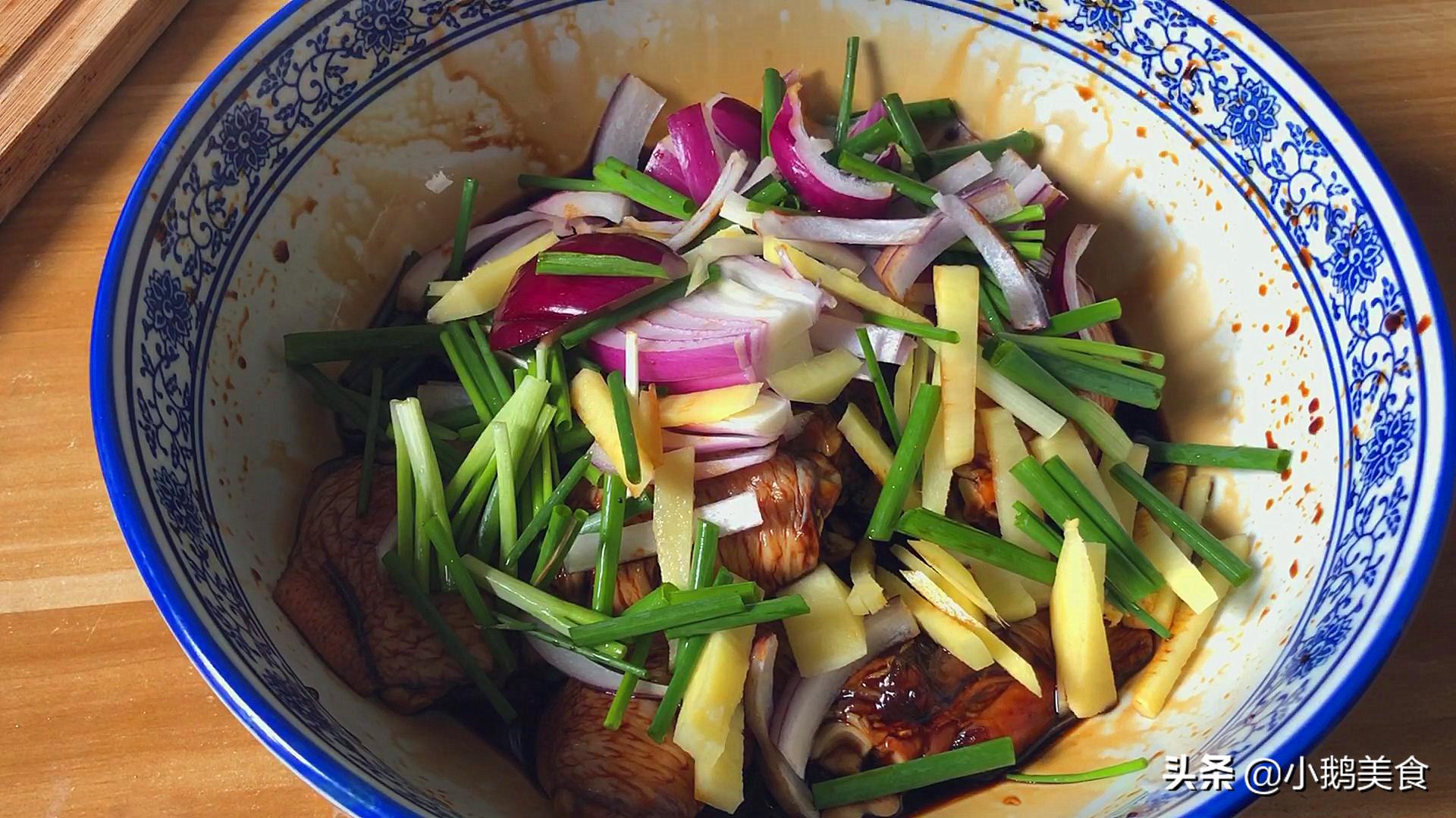 电饭锅鸡翅不用油炸怎么做,电饭煲鸡翅的做法和步骤窍门