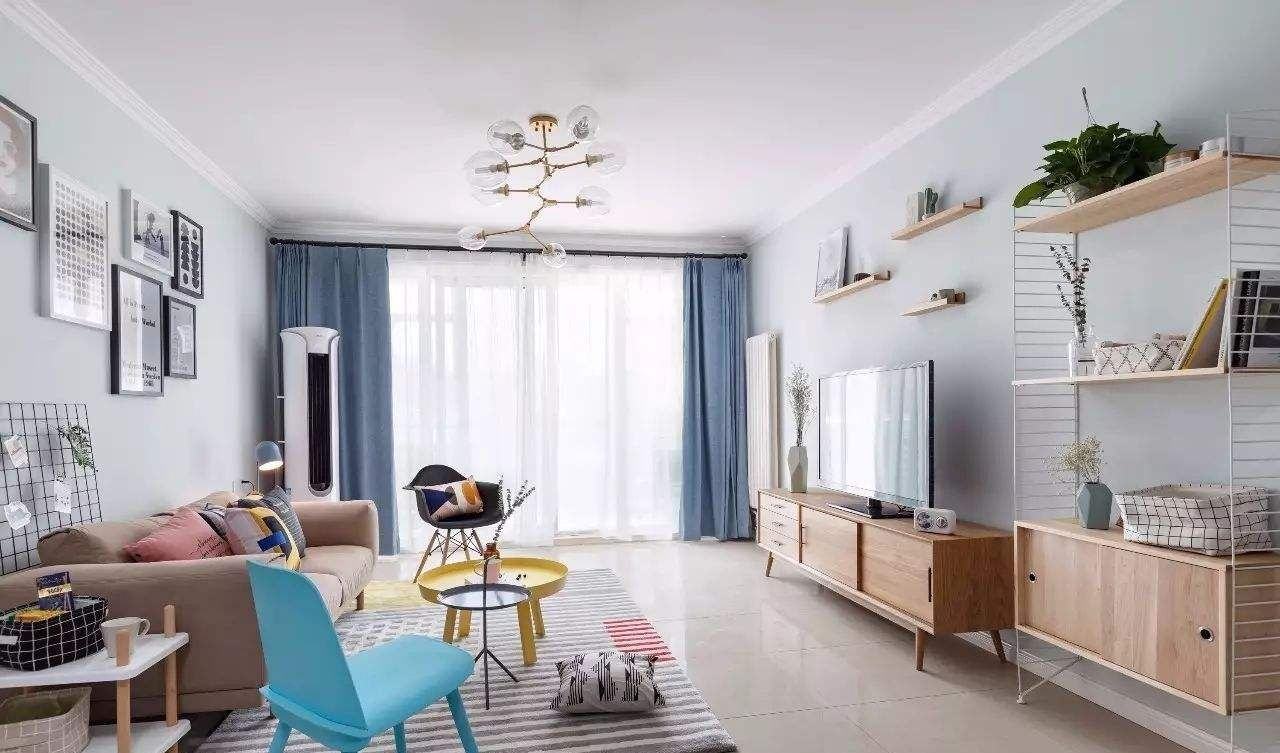 石膏线吊顶和木工吊顶哪个好,卧室吊顶石膏线好还是石膏板好