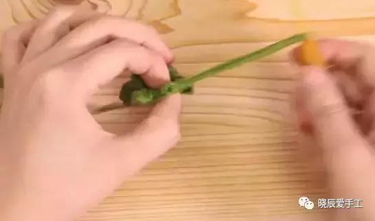 钩针康乃馨花束图解,母亲节康乃馨花束手工制作简单