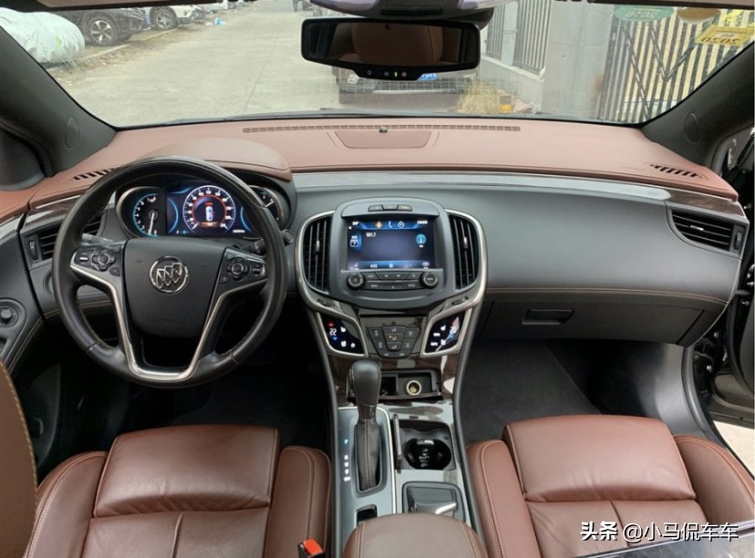 2013年的别克君越内饰，放到如今2020年是什么档次？