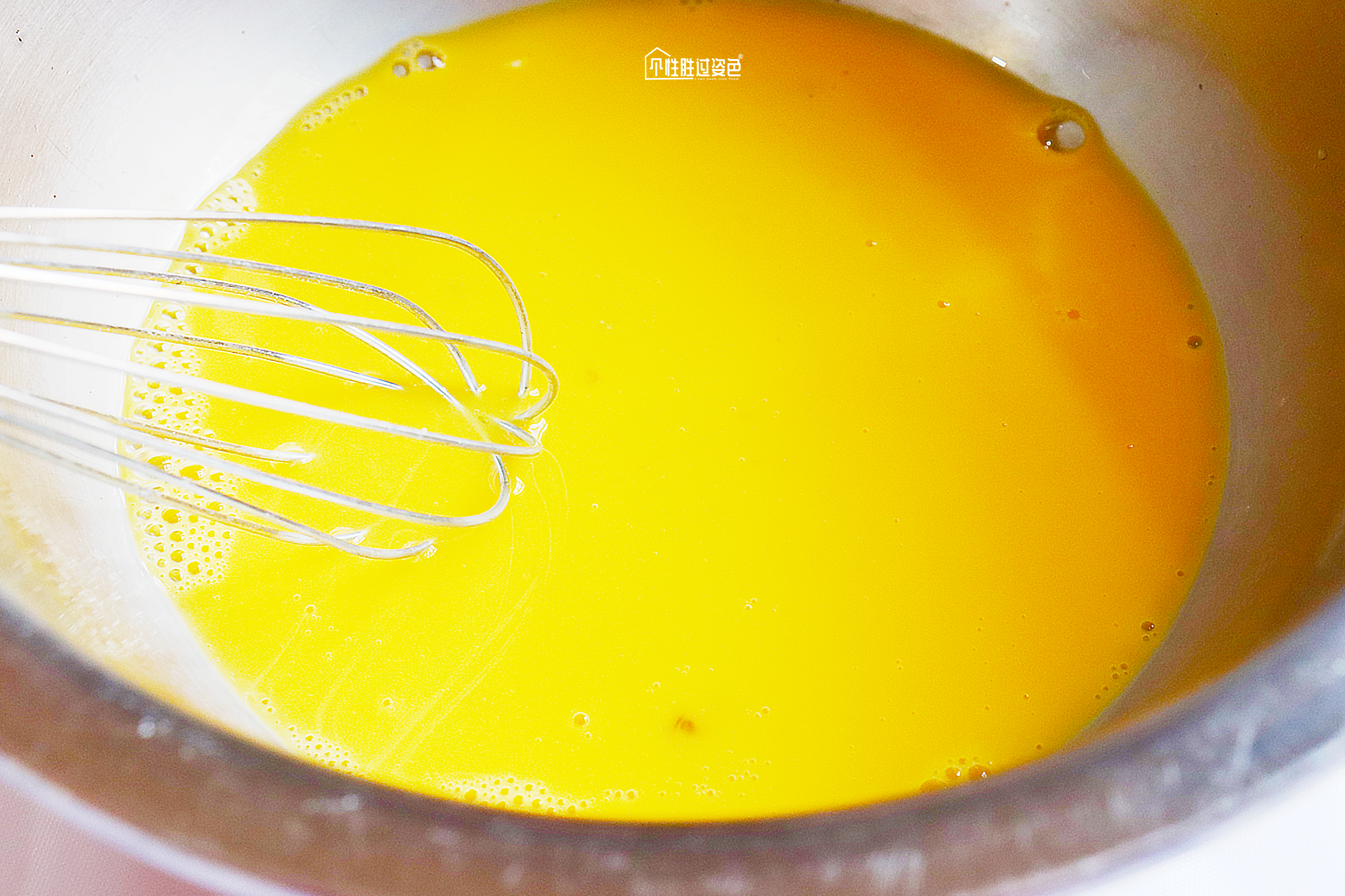 戚风蛋糕超级详细教程,细腻戚风蛋糕胚详细教程