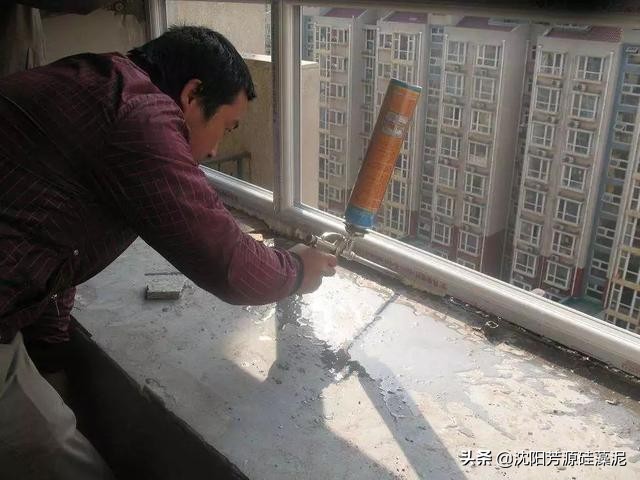 填补窗台石缝隙用什么胶比较好,窗户缝隙发泡胶用什么的