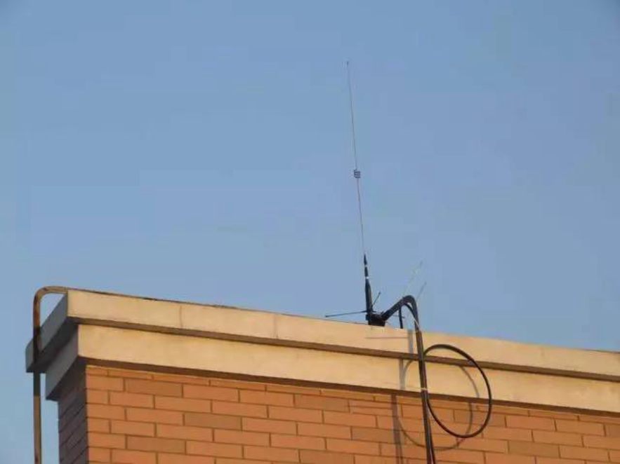 雷电天气如何预防遭雷击,雷雨天怎么防雷击